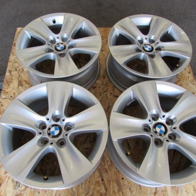 Комплект Оригинални БМВ Джанти Star Spoke 327 F10 F11 F12